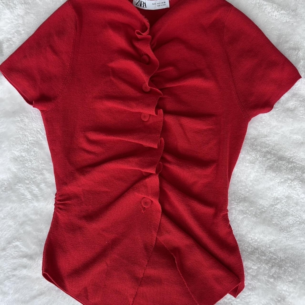 Zara Red Ruffle-Front Crop Top - Picture 4 of 4